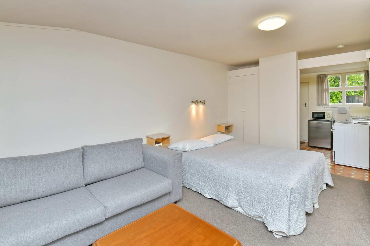 Wayside Motel Woodend Bagian luar foto